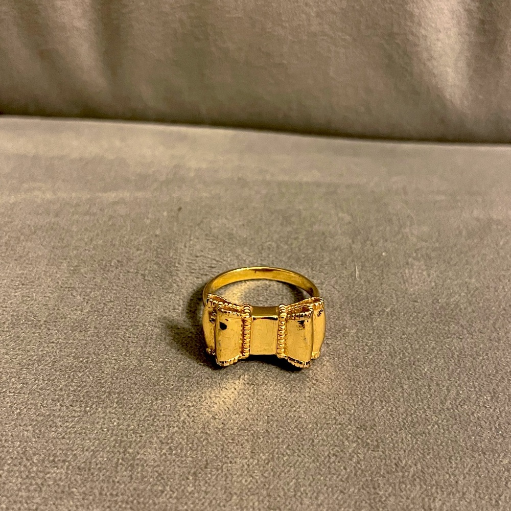 Kate Spade bow tie ring